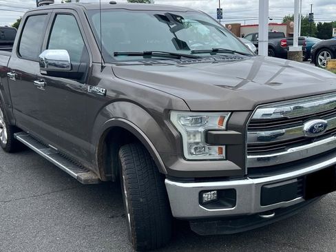 Used 2016 Ford F150 Lariat w/ Equipment Group 502A Luxury AWD/4WD image 2