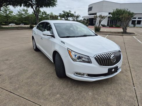 Used 2016 Buick LaCrosse Leather FWD image 4