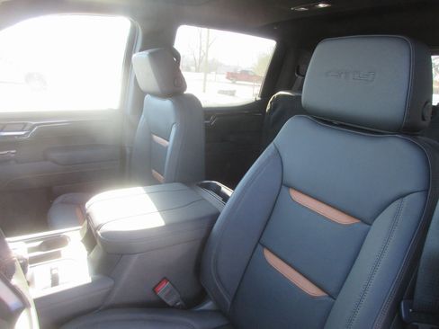 New 2026 GMC Sierra 1500 AT4 w/ AT4 Premium Package image 14