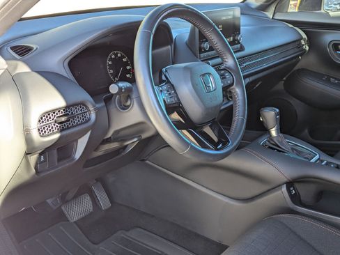 Certified 2023 Honda HR-V Sport image 12