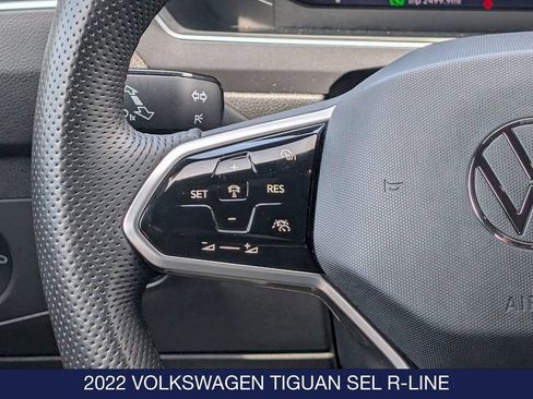 Used 2022 Volkswagen Tiguan SEL R-Line AWD/4WD image 21