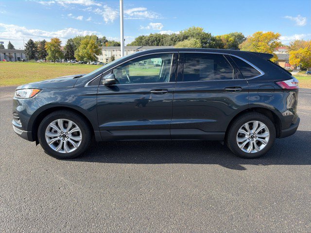 Used 2024 Ford Edge Titanium w/ Equipment Group 301A AWD/4WD image 2