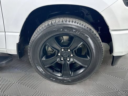 Used 2020 RAM 1500 Big Horn AWD/4WD image 23