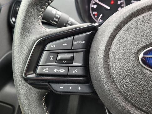 Used 2025 Subaru Forester Premium AWD/4WD image 9