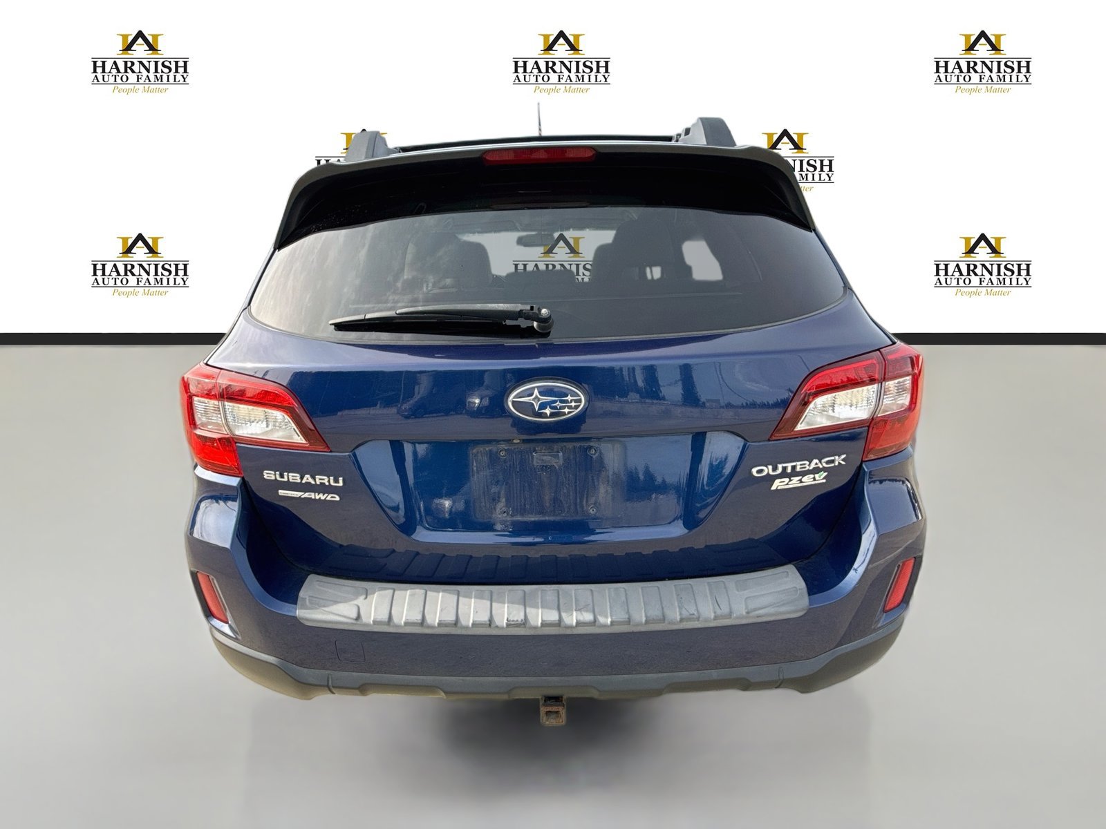 Used 2015 Subaru Outback 2.5i Limited AWD/4WD image 4