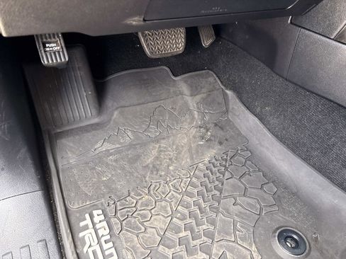 Used 2022 Toyota 4Runner TRD Pro image 17