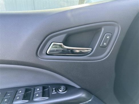 Used 2020 Chevrolet Colorado Z71 w/ Z71 Midnight Edition image 23