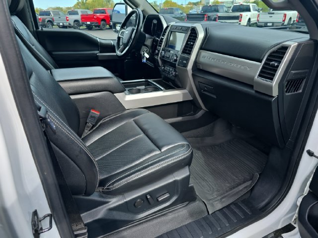 Used 2021 Ford F350 Lariat w/ Lariat Value Package AWD/4WD image 14