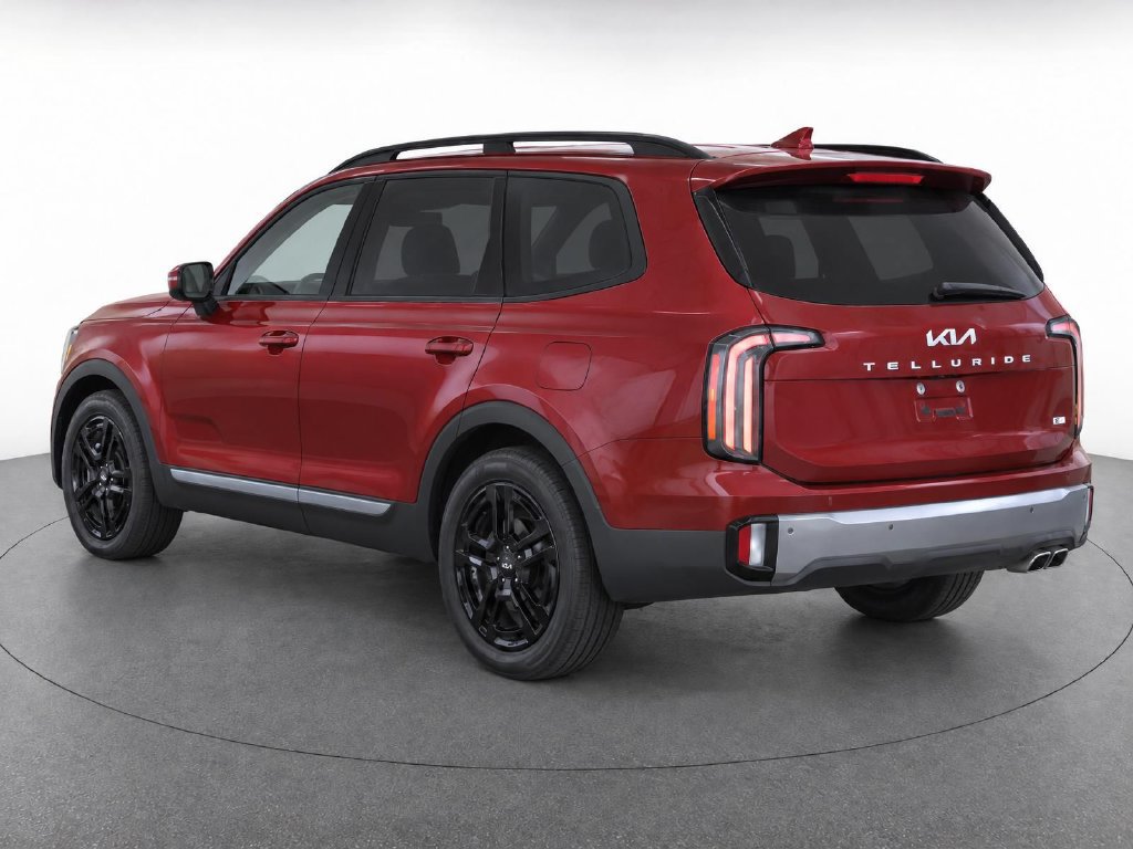 Used 2023 Kia Telluride EX X-Line AWD/4WD image 3