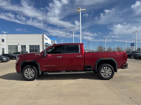 Used 2020 GMC Sierra 3500 Denali w/ Denali Ultimate Package AWD/4WD image 6