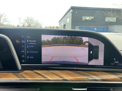 Used 2024 Cadillac Escalade Sport Platinum w/ Heavy-Duty Trailer Package image 80