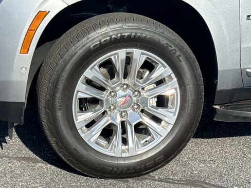 Used 2025 GMC Yukon Denali AWD/4WD image 18