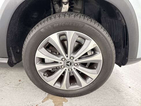 Used 2023 Mercedes-Benz GLE 350 4MATIC image 12