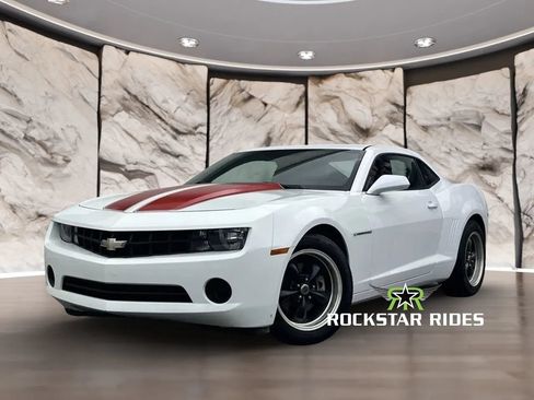 Used 2012 Chevrolet Camaro LS RWD image 15