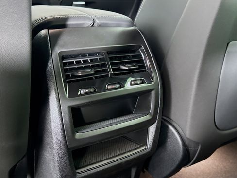 New 2026 BMW X5 xDrive50e w/ M Sport Package image 27