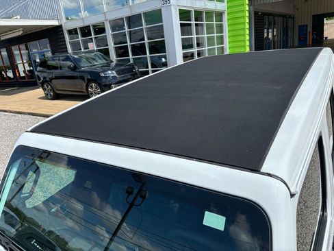 Used 2024 Jeep Wrangler Sahara image 32