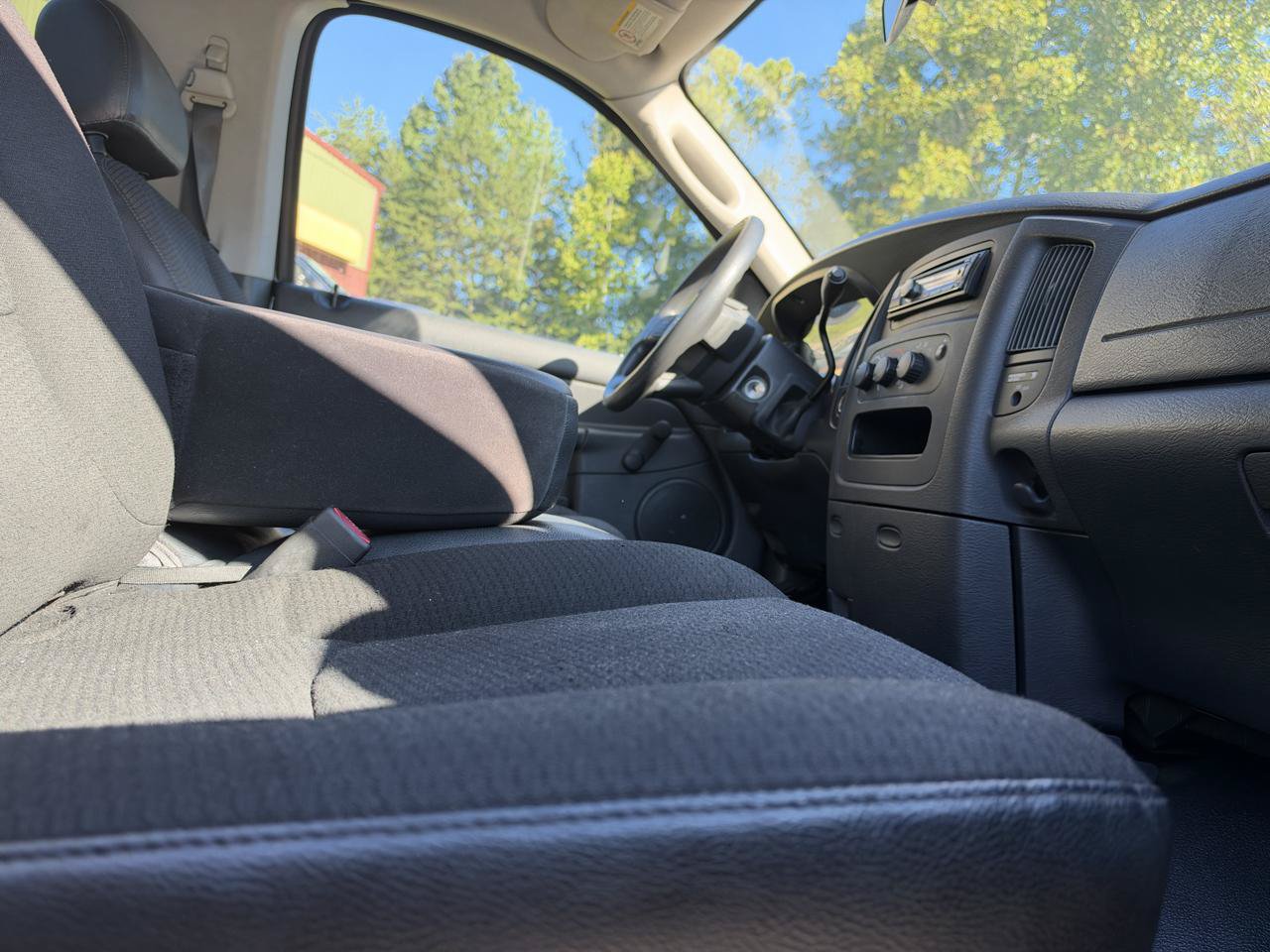 Used 2004 Dodge Ram 1500 Truck ST w/ ST Value Group RWD image 31