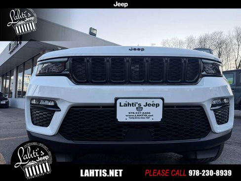 New 2025 Jeep Grand Cherokee Limited image 25