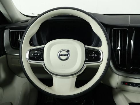 Used 2024 Volvo XC60 T8 Ultimate w/ Protection Package Premier AWD/4WD image 8