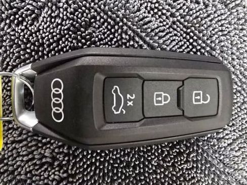 Used 2025 Audi A5 2.0T Premium Plus w/ Premium Plus image 39