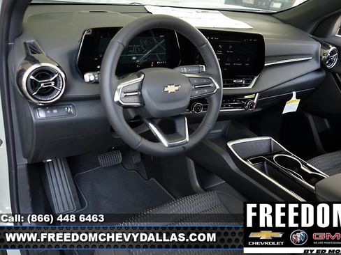 New 2025 Chevrolet Equinox LT w/ Safety and Technology Package image 10