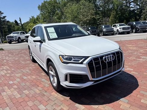 Used 2022 Audi Q7 3.0T Premium AWD/4WD image 37