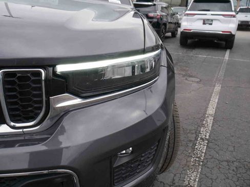 Used 2024 Jeep Grand Cherokee Overland image 22