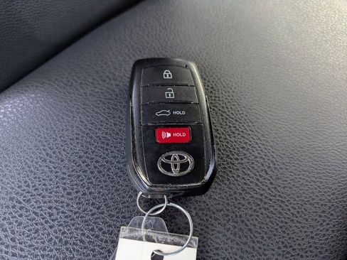 Certified 2025 Toyota Camry SE w/ Convenience Package image 27