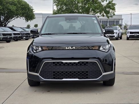 Certified 2023 Kia Soul LX w/ LX Technology Package FWD image 11