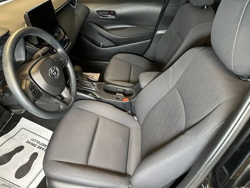 Used 2023 Toyota Corolla LE w/ Carpet Mat Package (TMS) FWD image 20