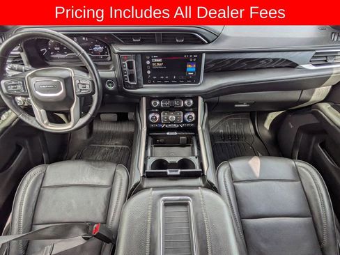 Used 2022 GMC Yukon Denali w/ Advanced Technology Package AWD/4WD image 16