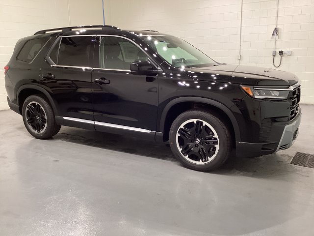 New 2026 Honda Pilot Touring image 8