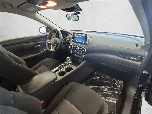 Used 2025 Nissan Sentra SV FWD image 21