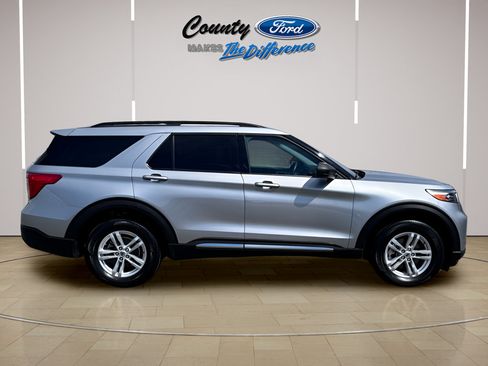 Used 2023 Ford Explorer XLT w/ Class IV Trailer Tow Package AWD/4WD image 23