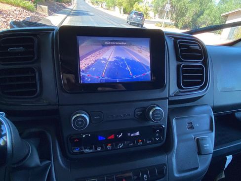 Used 2025 RAM ProMaster 2500 w/ U-Haul Equipment Group FWD image 50