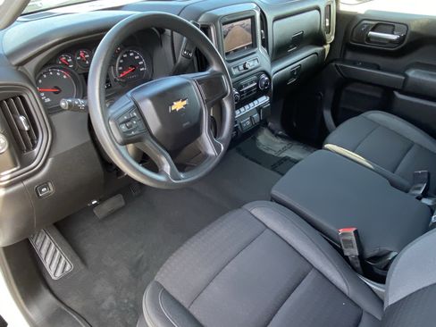 Used 2025 Chevrolet Silverado 1500 Custom RWD image 25