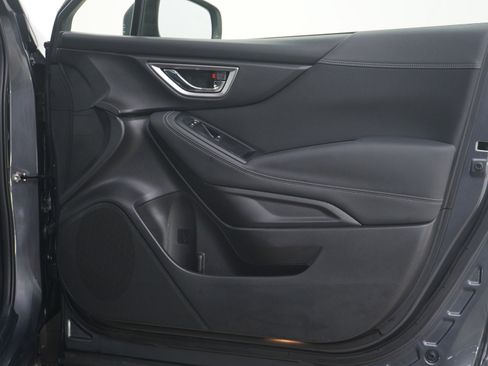 Used 2023 Subaru Forester Premium image 12