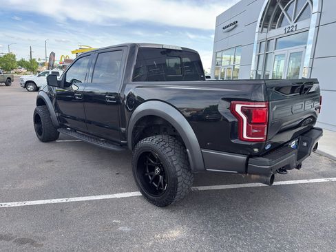 Used 2018 Ford F150 Raptor w/ Equipment Group 802A Luxury AWD/4WD image 3