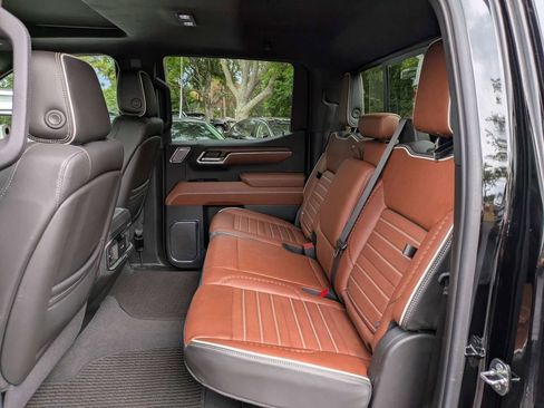 Used 2024 GMC Sierra 1500 Denali Ultimate AWD/4WD image 14