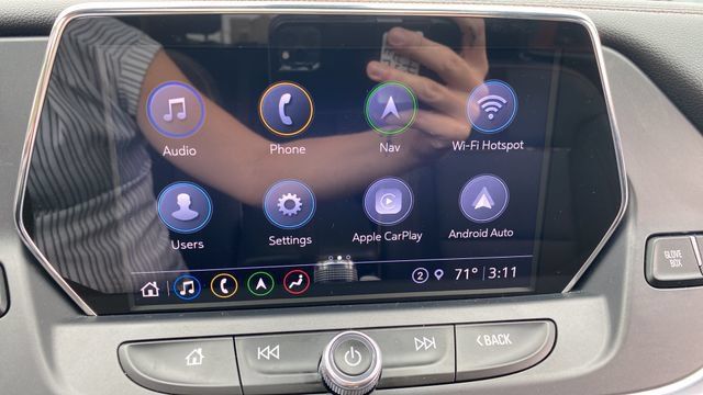 Used 2022 Chevrolet Blazer Premier w/ Enhanced Convenience Package AWD/4WD image 15