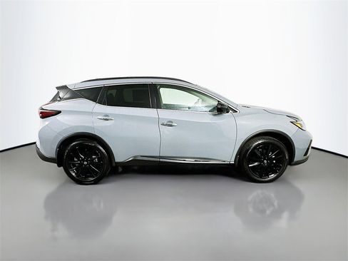 Used 2024 Nissan Murano SV w/ SV Midnight Edition Package image 7