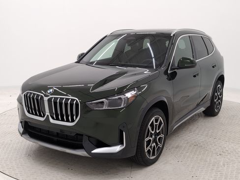 New 2025 BMW X1 xDrive28i w/ Convenience Package image 4