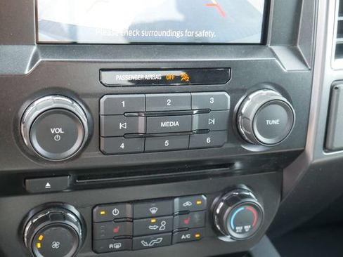 Used 2015 Ford F150 XLT w/ Equipment Group 302A Luxury AWD/4WD image 23