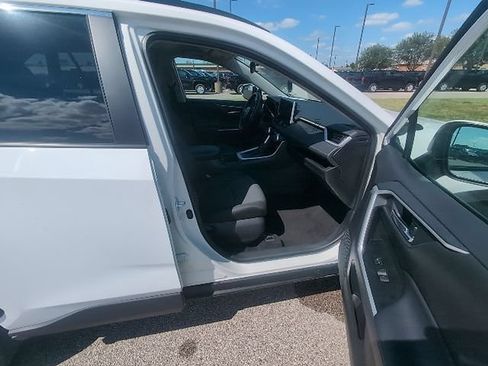 Certified 2025 Toyota RAV4 XLE FWD image 3