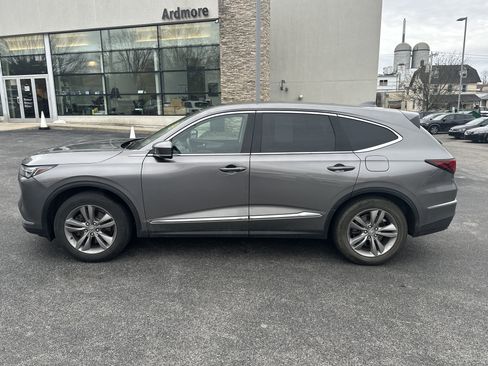 Used 2023 Acura MDX SH-AWD image 4