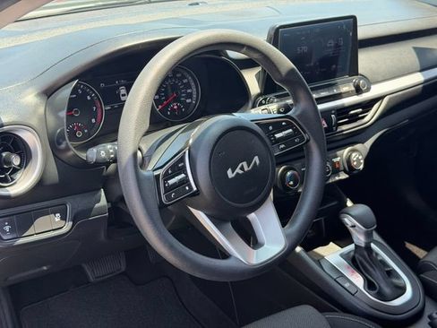Used 2024 Kia Forte LXS FWD image 10
