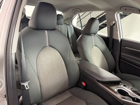 Used 2023 Toyota Camry LE FWD image 23