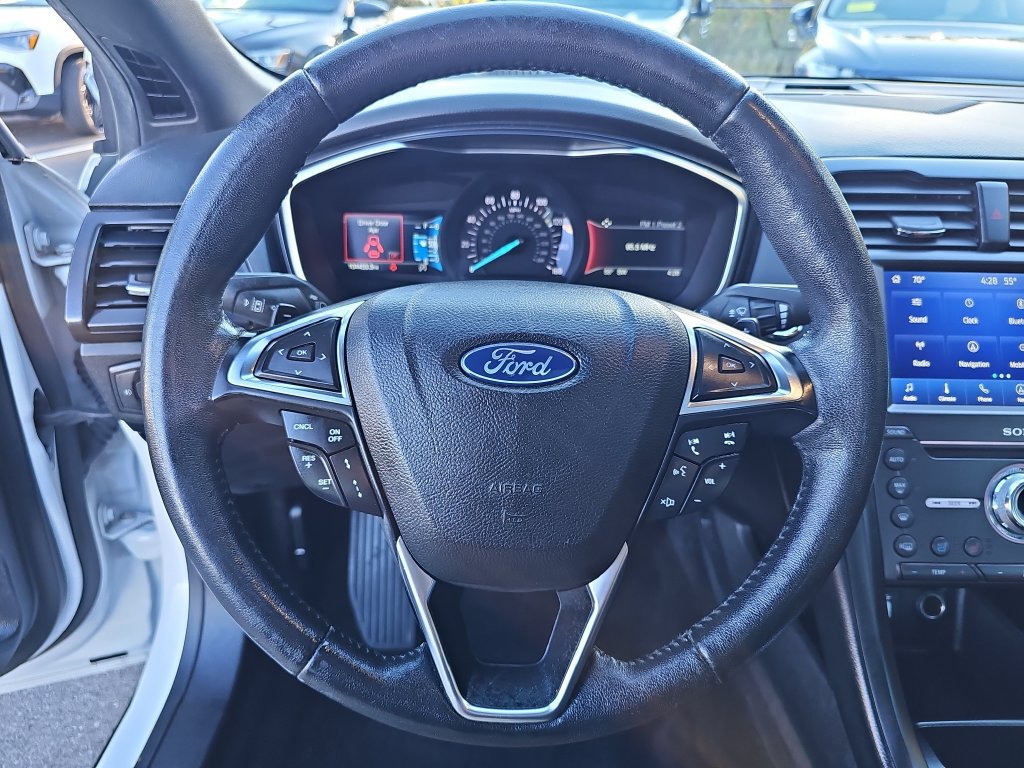 Used 2020 Ford Fusion Titanium FWD image 17