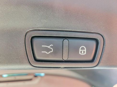 Used 2022 Alfa Romeo Stelvio Ti image 22