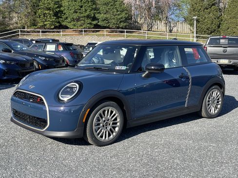New 2026 MINI Cooper S image 1